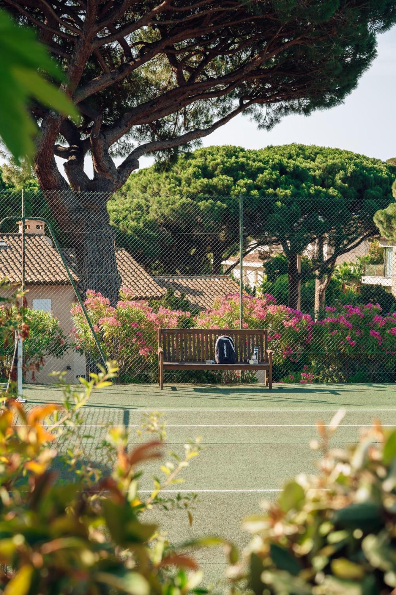 Hotel Domaine Du Calidianus Sainte-Maxime Exterior foto